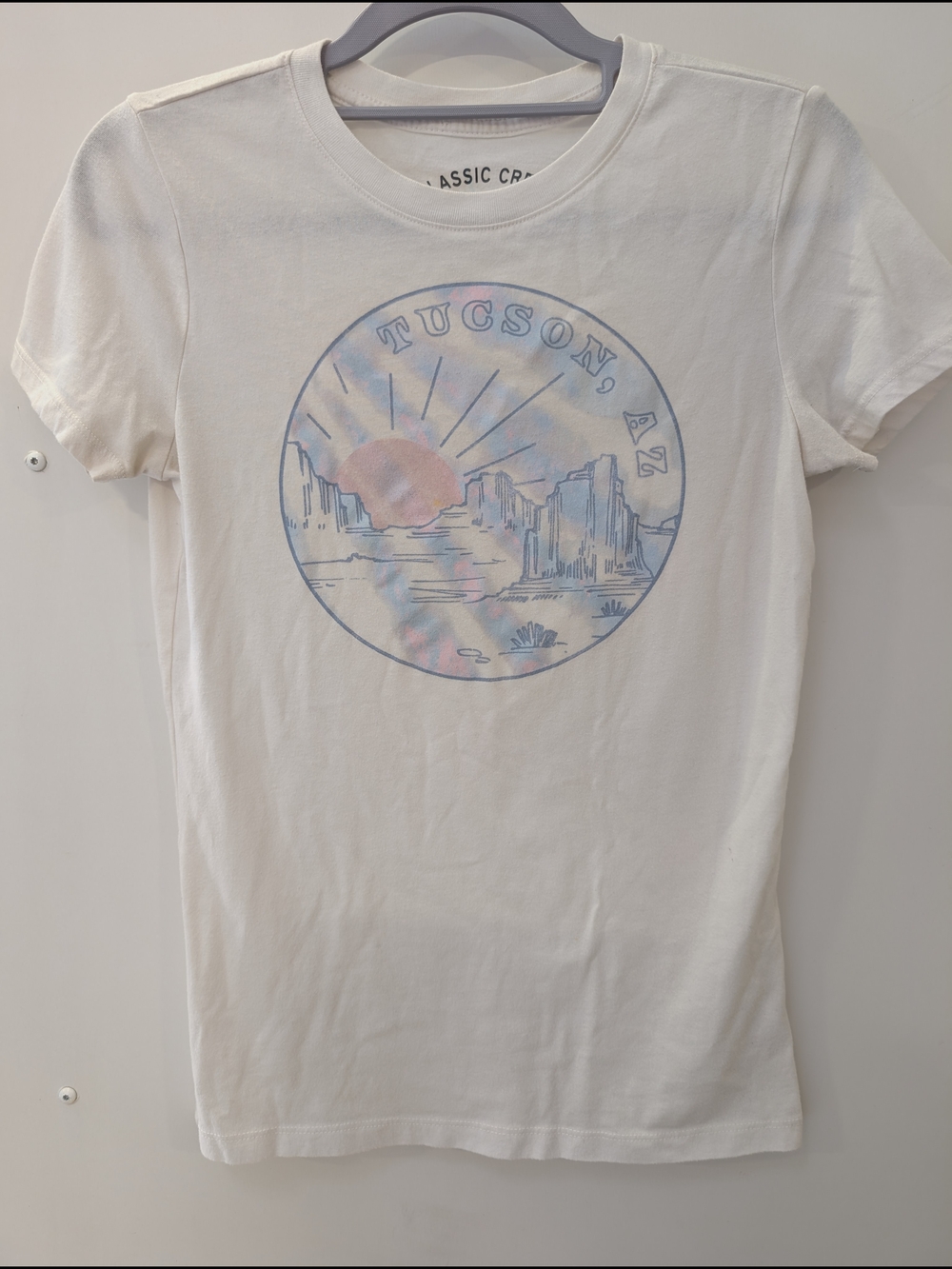 🌵🌅🏔️ Flattering Fit White Tee ~ Tucson, AZ
